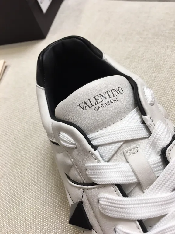 Valentino Shoe 